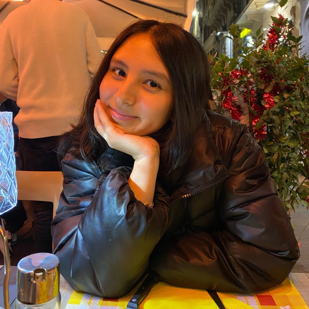 Meet your Posher, Kayla